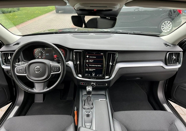 Volvo V60 cena 89900 przebieg: 216700, rok produkcji 2018 z Bogatynia małe 529